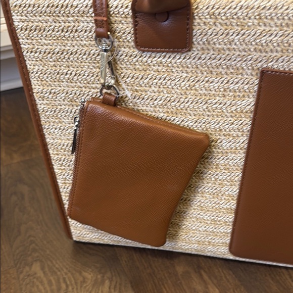 BCBG Large Brown and Tan Tote Bag - Picture 4 of 7